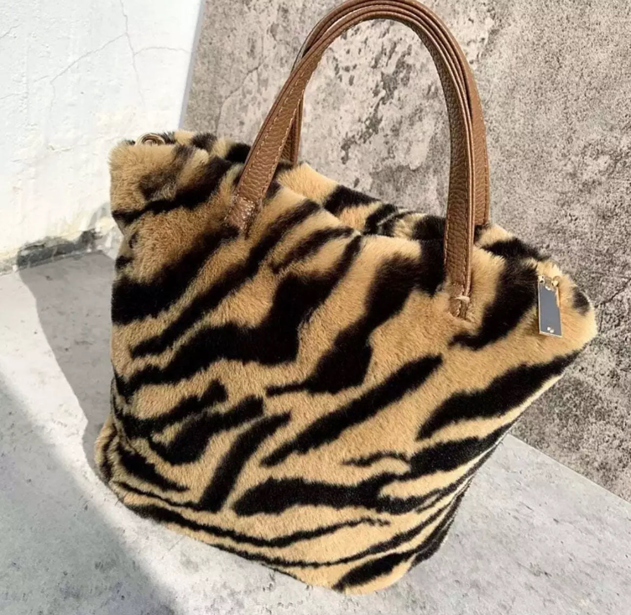 Luxe Faux Fur Handbag or Shoulder Bag Complete with gold chain