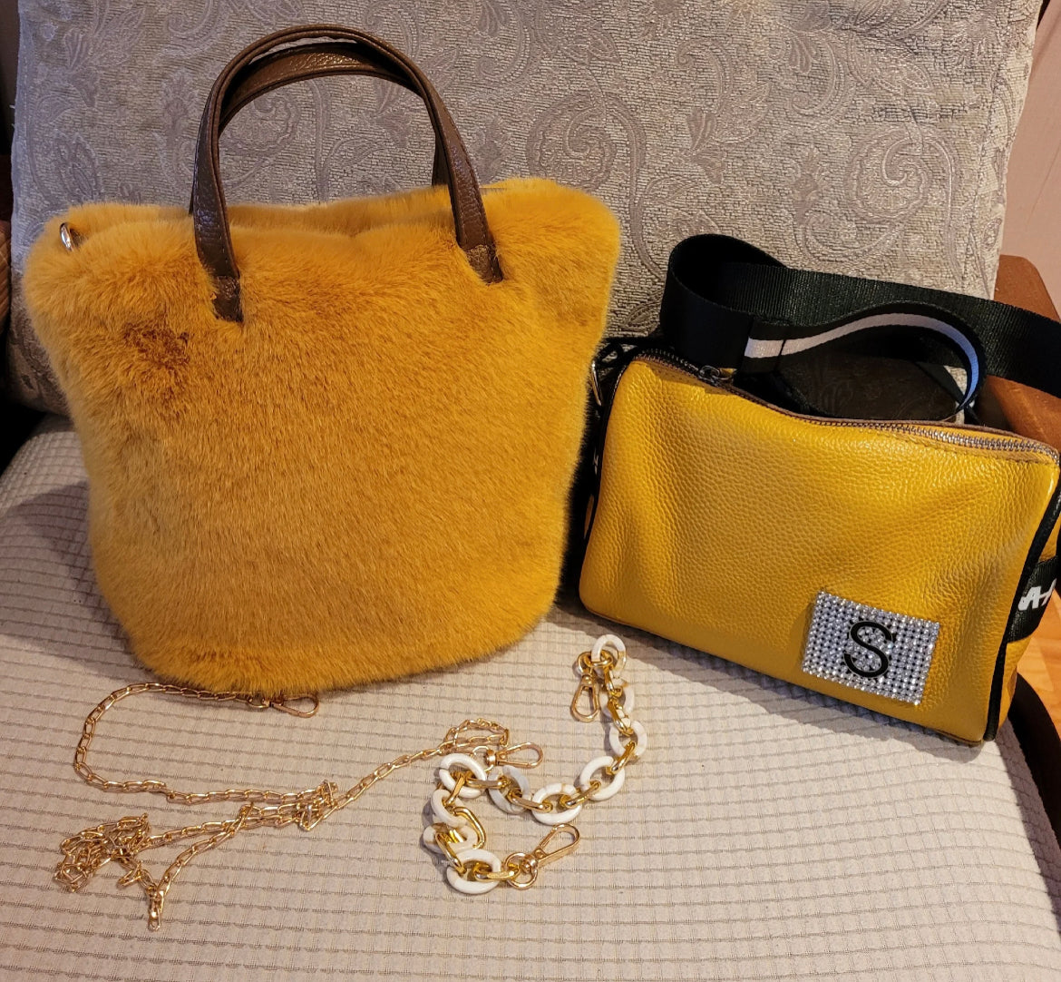 Luxe Faux Fur Handbag or Shoulder Bag Complete with gold chain